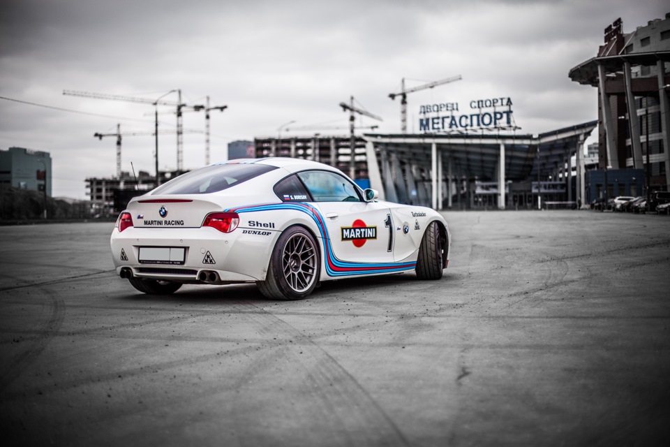 BMW e30 Martini Racing