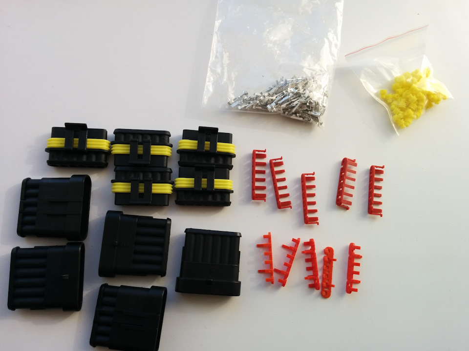 Колодки AMP Superseal на зад. фары, краны слива ОЖ и переклейка фары ...