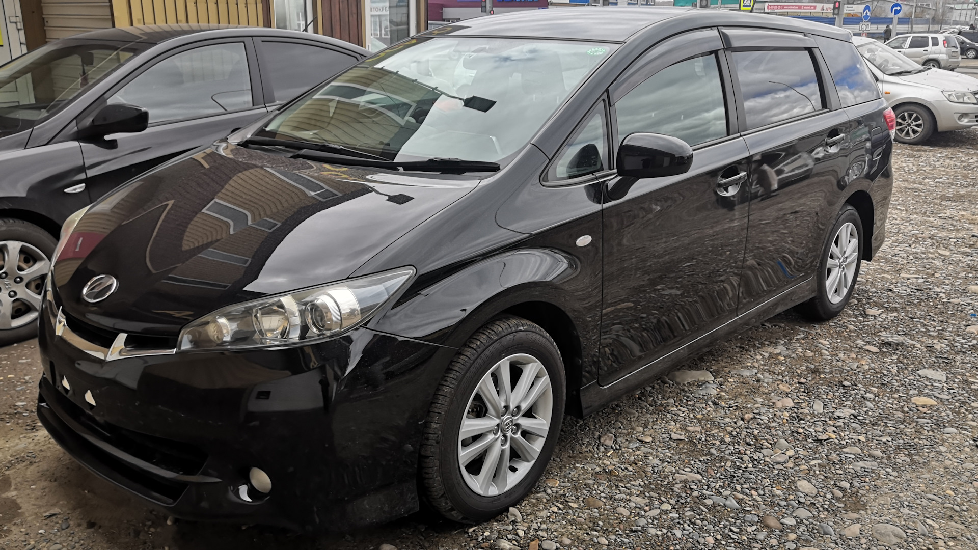 Toyota Wish (AE20) 1.8 бензиновый 2010 | Black Whale на DRIVE2