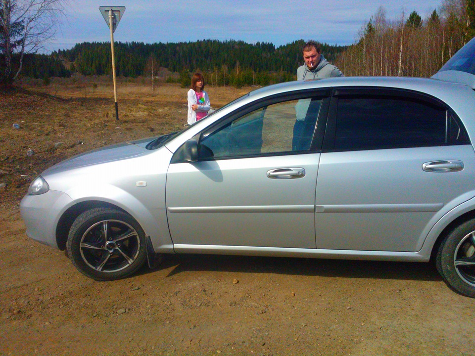 Lacetti 5d 2008 Purple