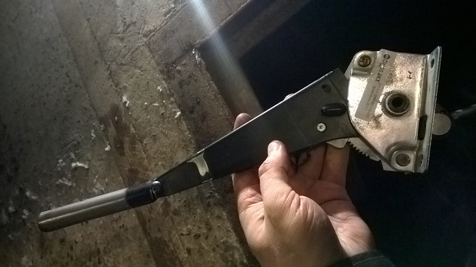 Полная замена ручника — Lada Приора седан, 1,5 л, 2011 года | своими ...