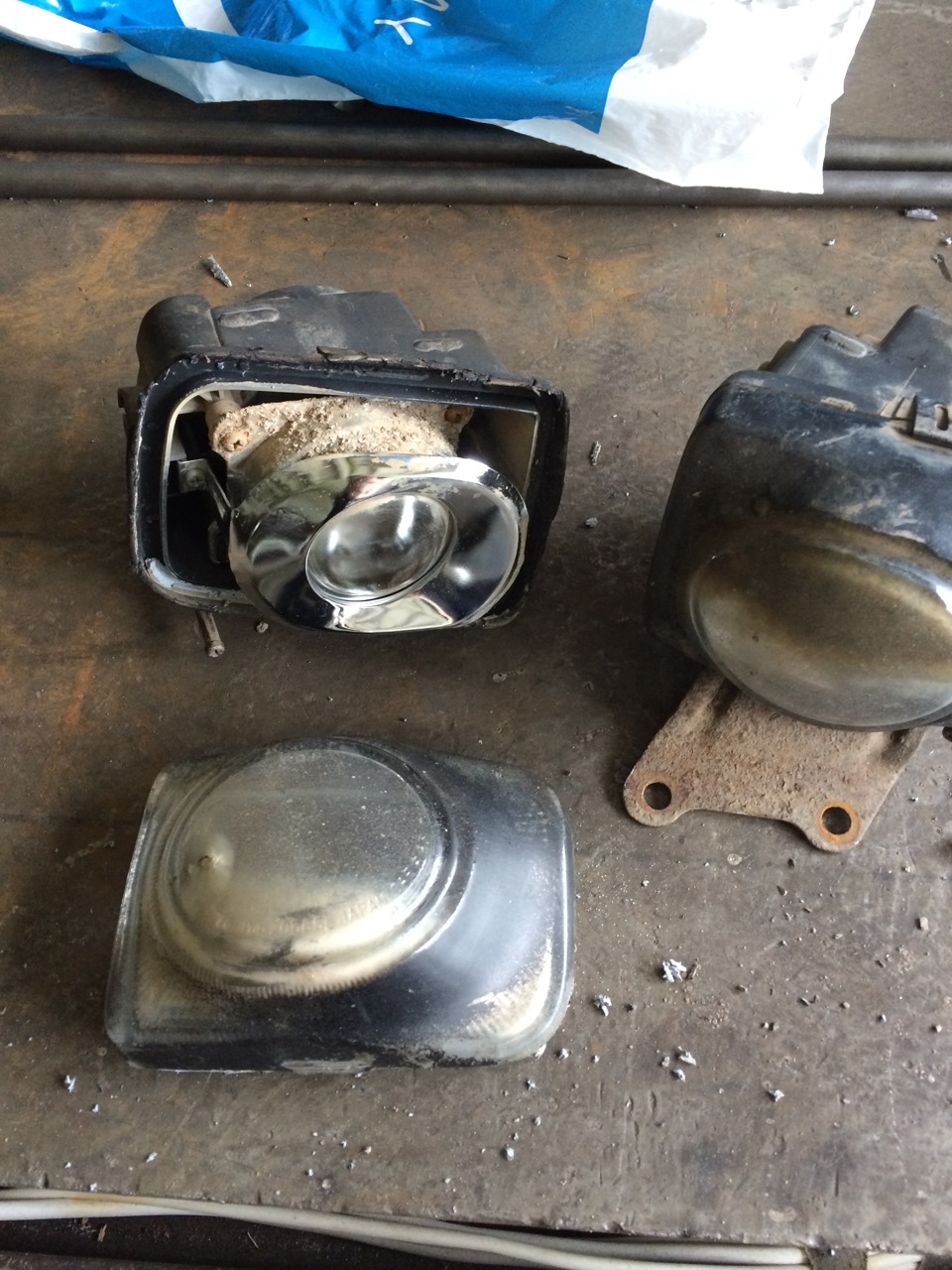 помыл протвотуманки и о ксеноне — Subaru Legacy (BD/BG/BK), 2 л, 1998 ...