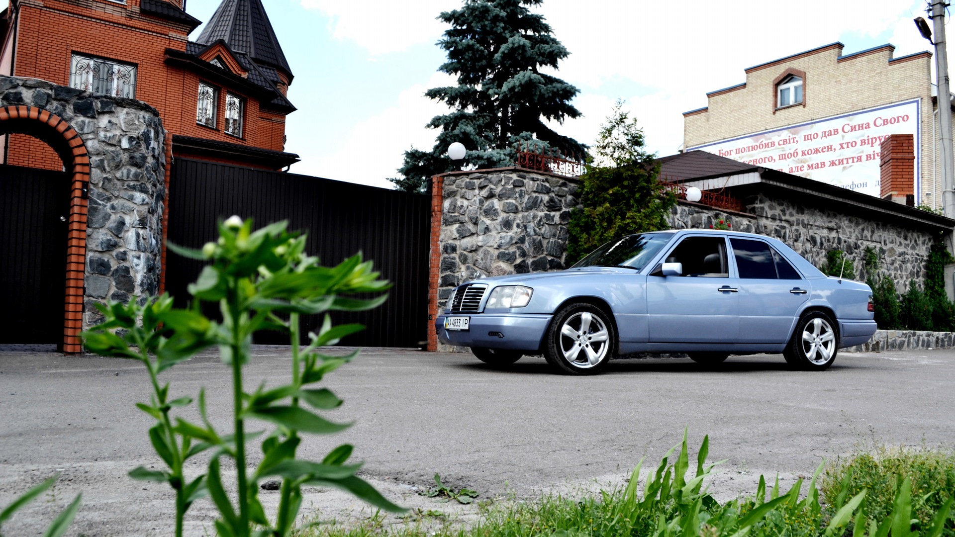 Mercedes-Benz E-class (W124) 2.2 бензиновый 1994 | Волк 90-х... на DRIVE2