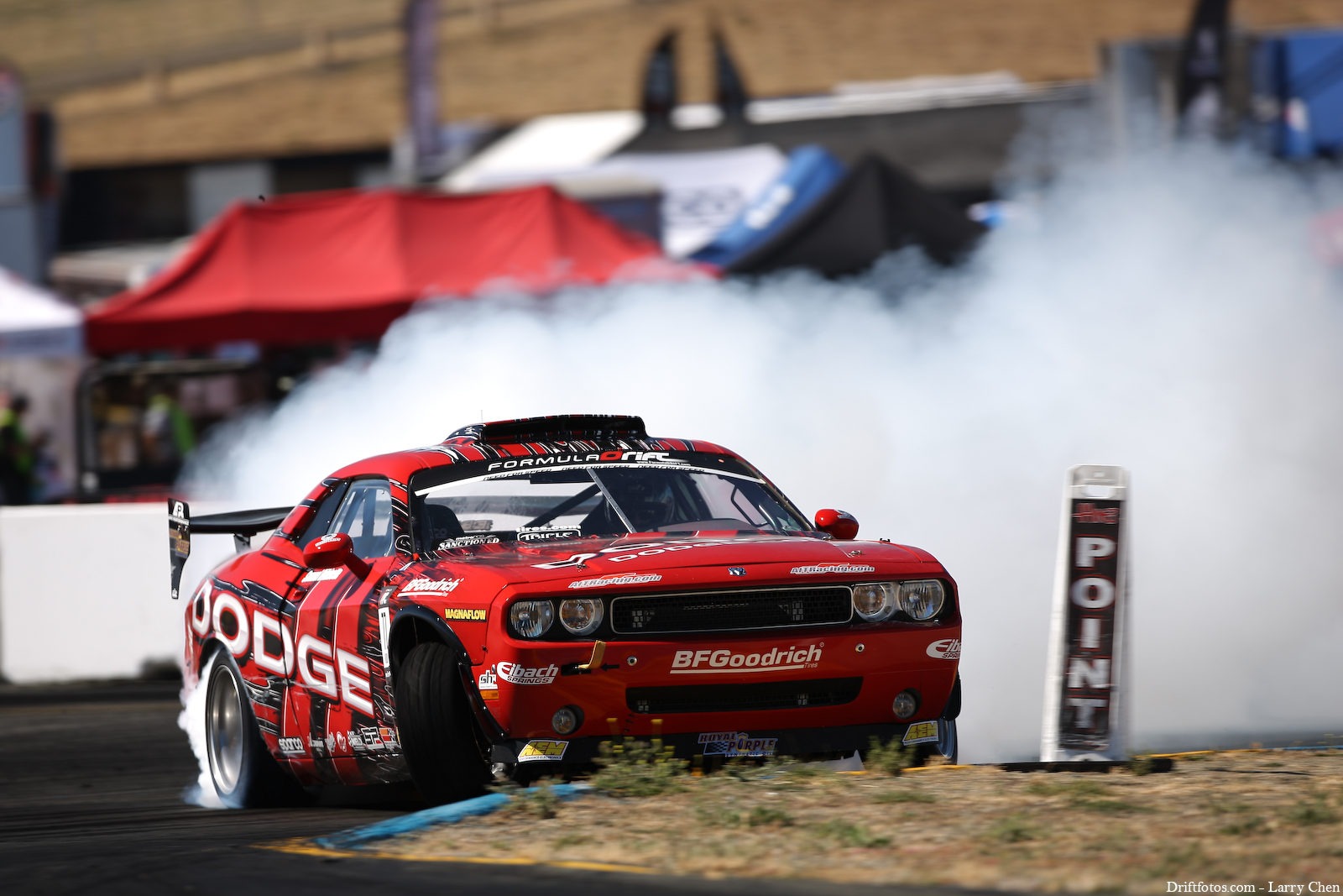 Dodge Challenger Hellcat Drift