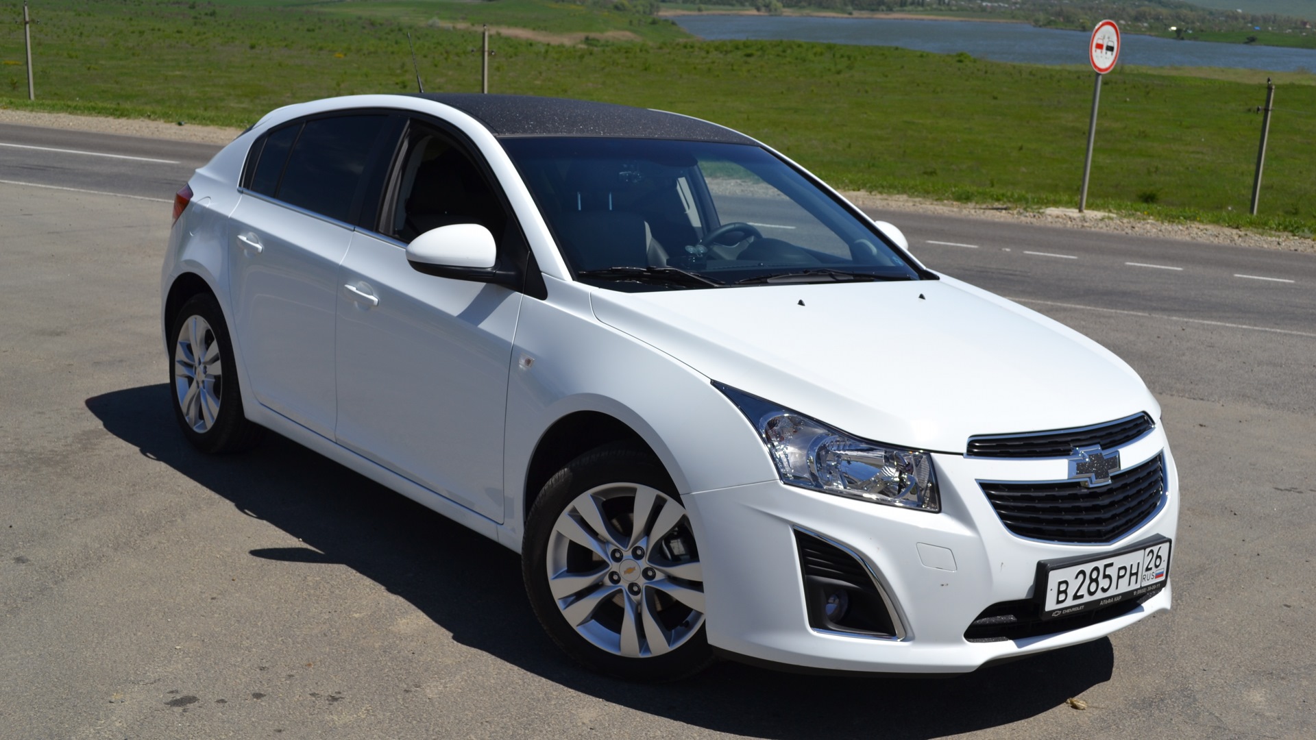 Chevrolet Cruze С…СЌС‚С‡Р±РµРє Р±РµР»С‹Р№ 2013