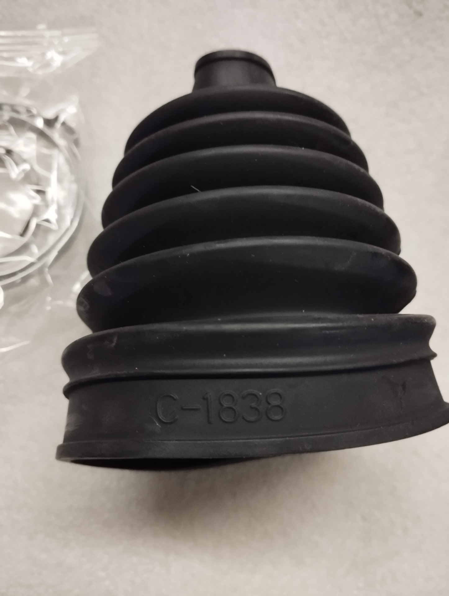 Пыльник шруса внешний. Пыльник шруса внешний. Пыльник наружного шруса 2108. Пыльник шруса внешний. Пыльник внутренний bmw x5.