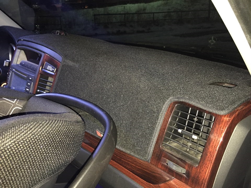 Коврик на торпеду — Mitsubishi Pajero (4G), 3 л, 2012 года | аксессуары ...