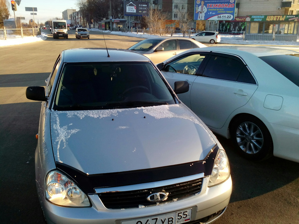 Притерли.( — Lada Приора хэтчбек, 1,6 л, 2011 года | ДТП | DRIVE2