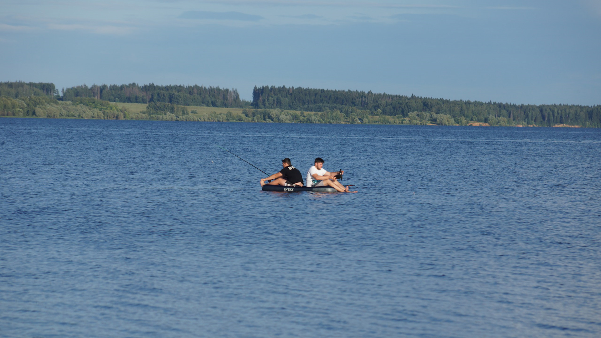 Озернинское водохранилище кемпинг