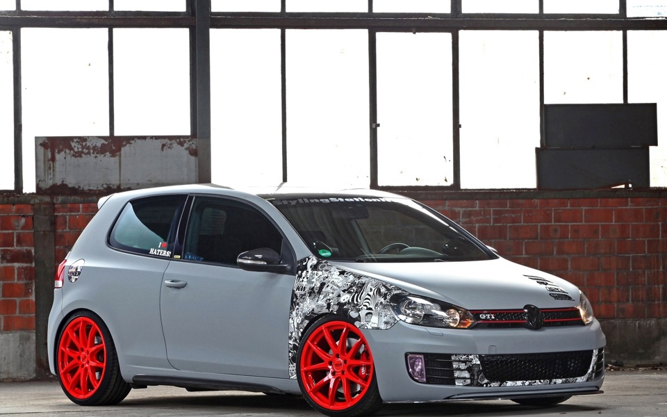 Сочетание серого цвета машины VW Scirocco - Comics & Grey mat - DRIVE2