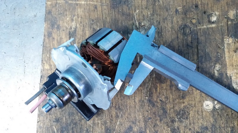 Фото в бортжурнале Audi A8 (D2)