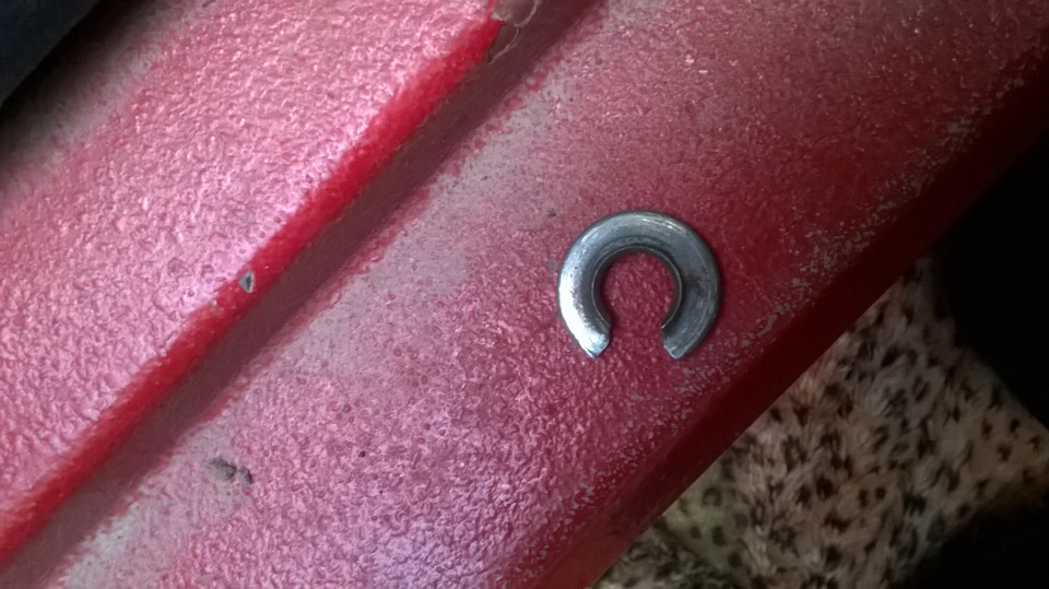 Педаль сцепления поднялась))) — Audi 80 (B3), 1,8 л, 1990 года | своими ...