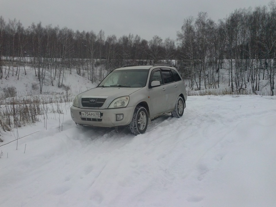 выезд по снегу — Chery Tiggo 1, 2,4 л, 2007 года | фотография | DRIVE2
