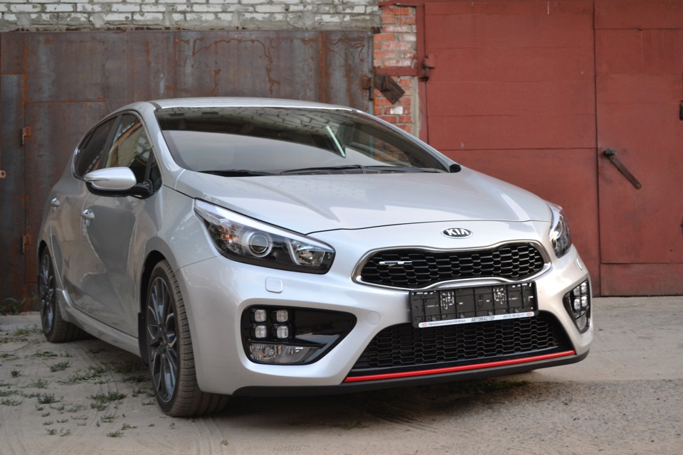 Kia Ceed JD серый матовый