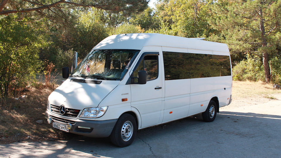 Mercedes-benz sprinter van. Mercedes спринтер классик 903. спринтер 1. шины мерс спринтер грузовой. мерседес спринтер 1 поколения.