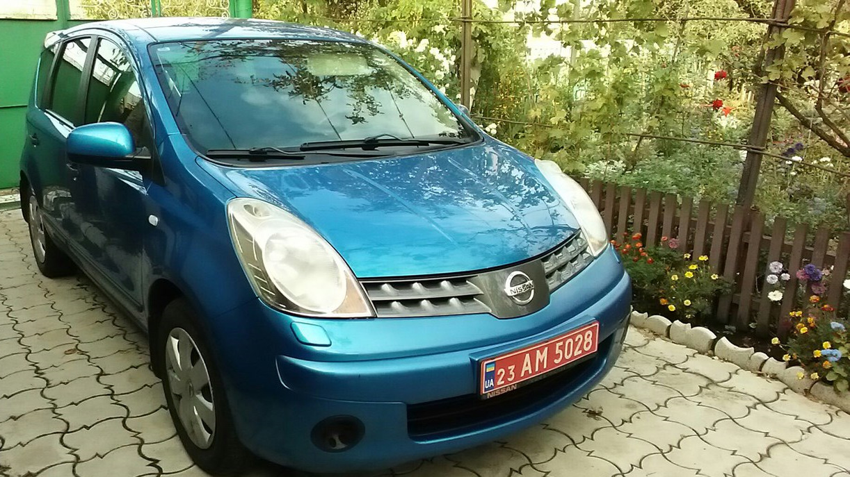 Nissan Note (1G) 1.6 бензиновый 2008 | 1.6 -