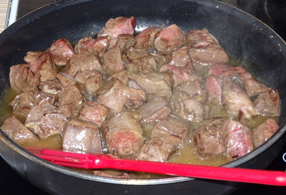 Рецепт приготовления бобра. Кавардак блюдо из мяса.
