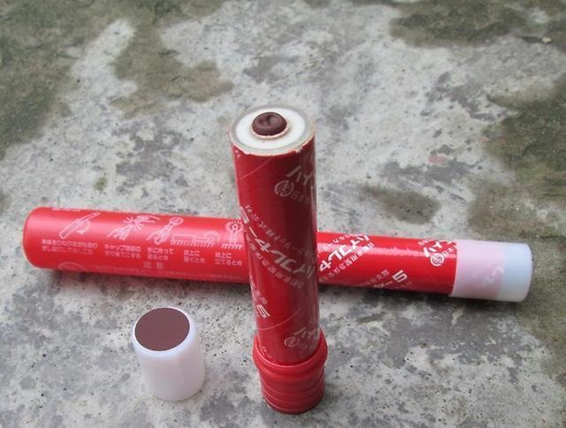 Фальшфейер премьер салют факел болельщика 17001/17002/17003. 001ту. Фальшфейер красный япония. Фальшфейер сигнальный. Можно фальшфейеры.