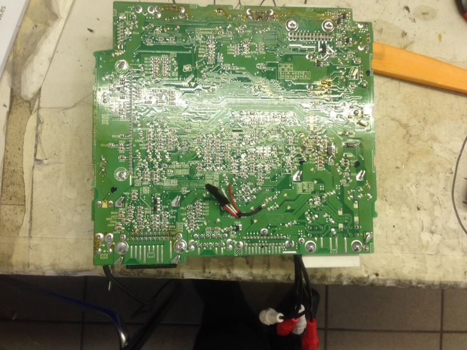 Музыка.Часть 1. Вывод линейных выходов из штатной головы — Subaru ...