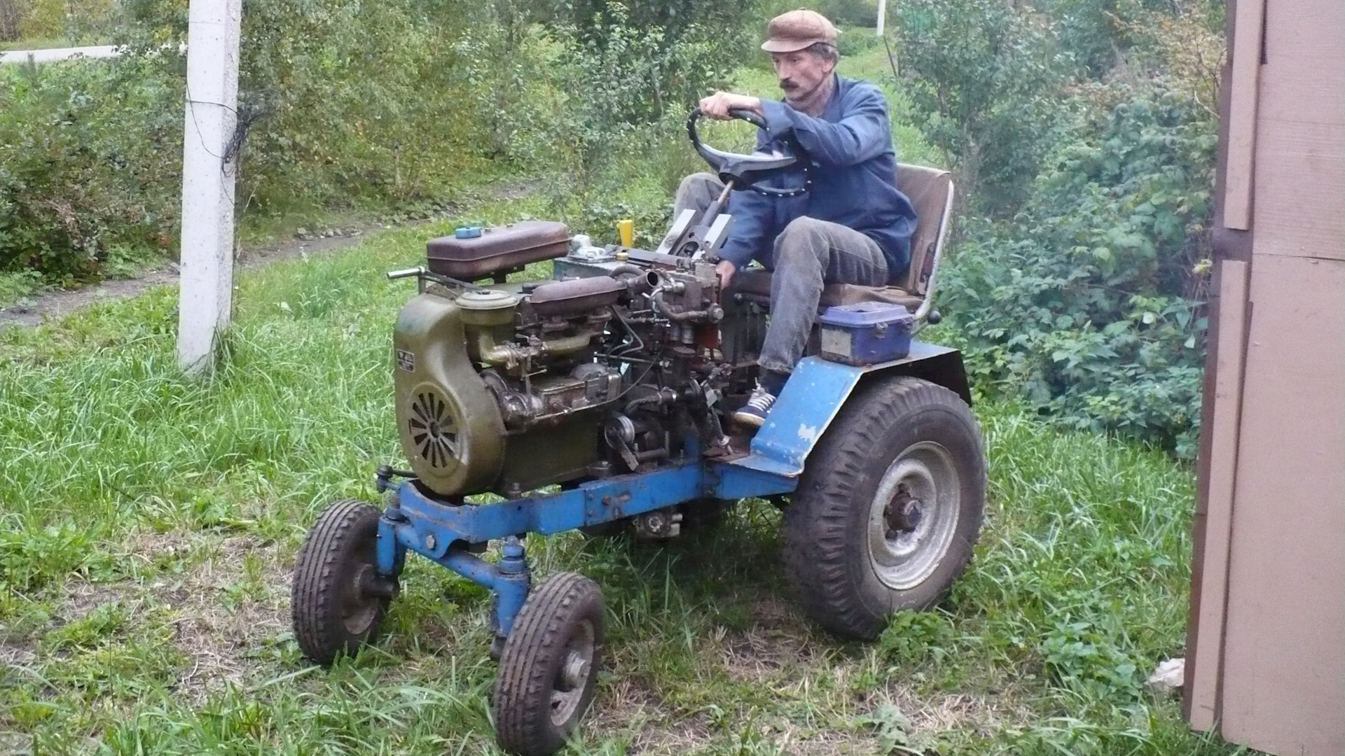 Самодельный мини трактор 4х4: фото, видео