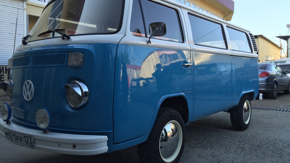 Volkswagen Transporter "Zakhar" Bus