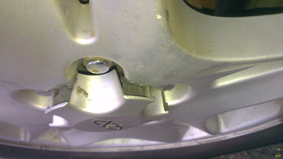 Дребезжащие колпачки штатных литых дисков Чери Тигго — Chery Tiggo, 1,8 ...