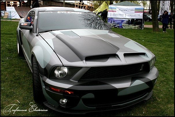 Ford mustang drive2