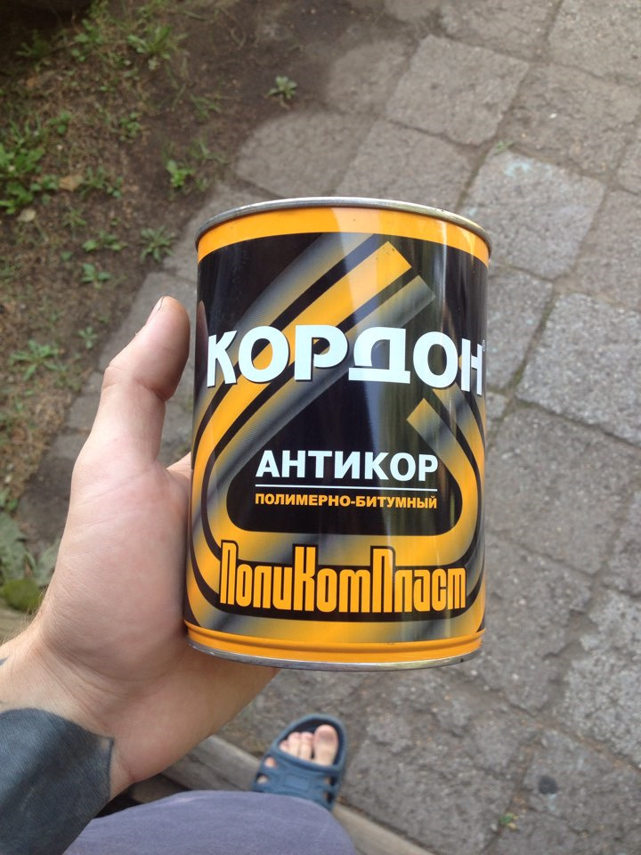 Промазка днища. — Volkswagen Jetta II, 1,6 л, 1985 года | своими руками ...