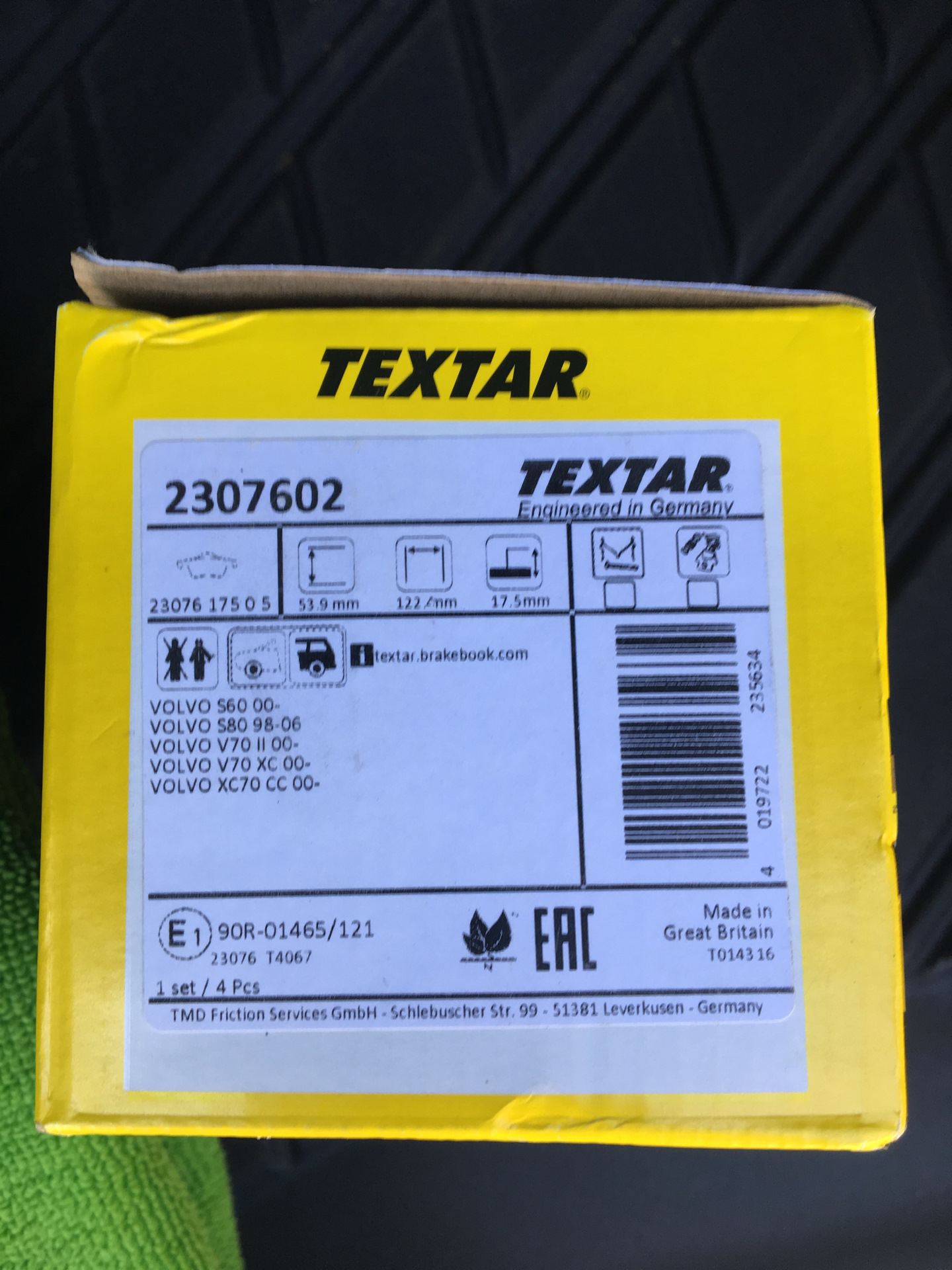 Тормозные колодки textar отзывы. TEXTAR колодки. TEXTAR 24582 02. TEXTAR t4434gf. TEXTAR аккумулятор автомобильный.