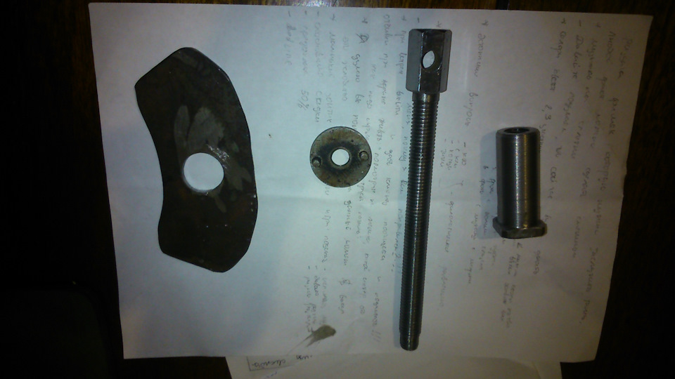 Приспособления для суппортов своими руками. Приспособление для вдавливания поршня bmw e39. Приспособление для утапливания тормозных цилиндров чертеж. Приспособление для вдавливания поршня суппорта чертеж. Съемник тормозных колодок фольксваген т5.