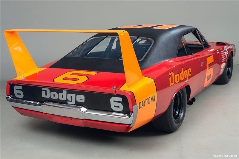 Dodge Charger Daytona 1969 NASCAR