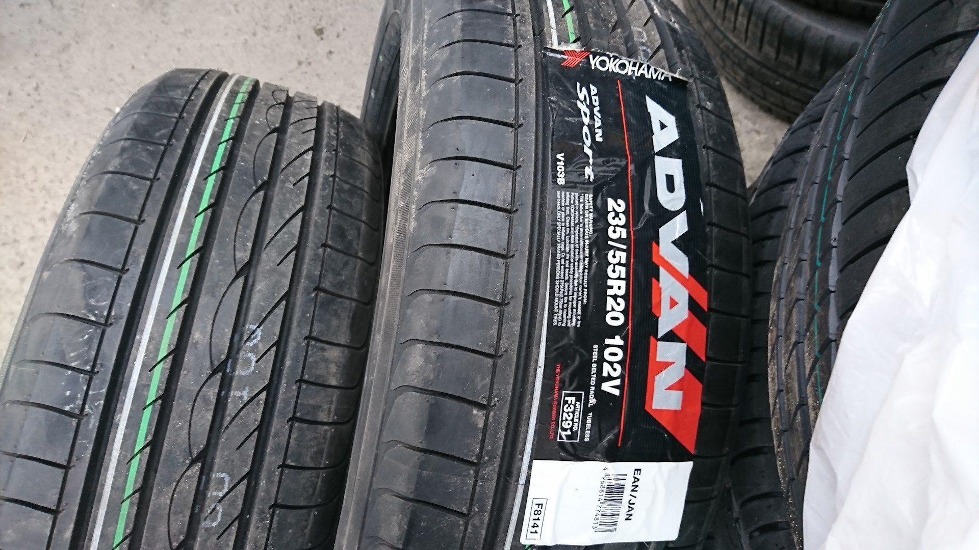 235 55 r20. Yokohama 235/55 r20 Advan Sport 102v. Шины Yokohama r20 235/55 102v летняя Advan Sport. 235 55 R20 лето Nissan. Yokohama Advan Sport Nissan Murano.