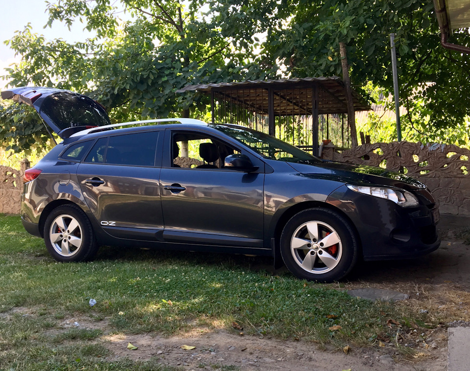 Дребежание рулевого вала — Renault Megane III, 1,5 л., 2012 года ...