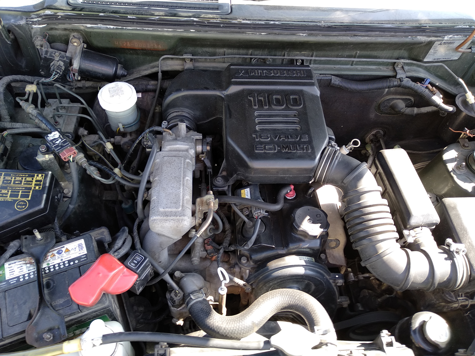 Двс митсубиси паджеро 4. 4a31 митсубиси двигатель. 1 катушка зажигания. Двигатель митсубиси паджеро джуниор. Двигатель мицубиси паджеро джуниор.
