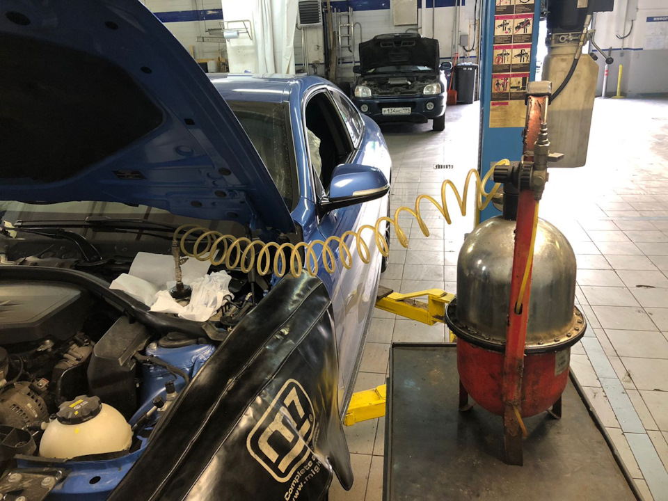 Тугая педаль тормоза — BMW 4 series (F32), 2 л, 2014 года | визит на ...