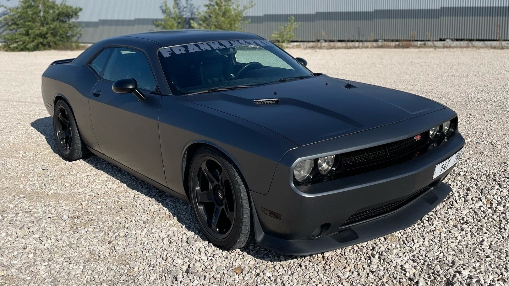 Dodge challenger srt8. Dodge challenger 2011. Додж чарджер и челленджер. Dodge challenger srt 2011. Dodge challenger 2011.