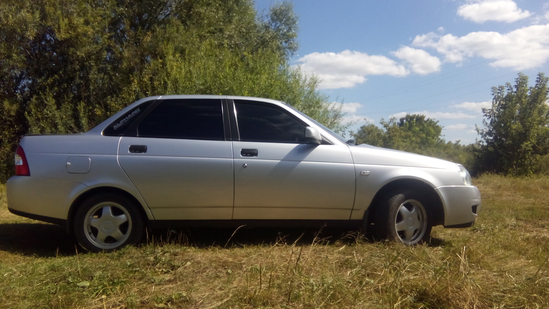 нижняя часть бампера (губа) от шевроле круз — Lada Приора седан, 1,6 л ...