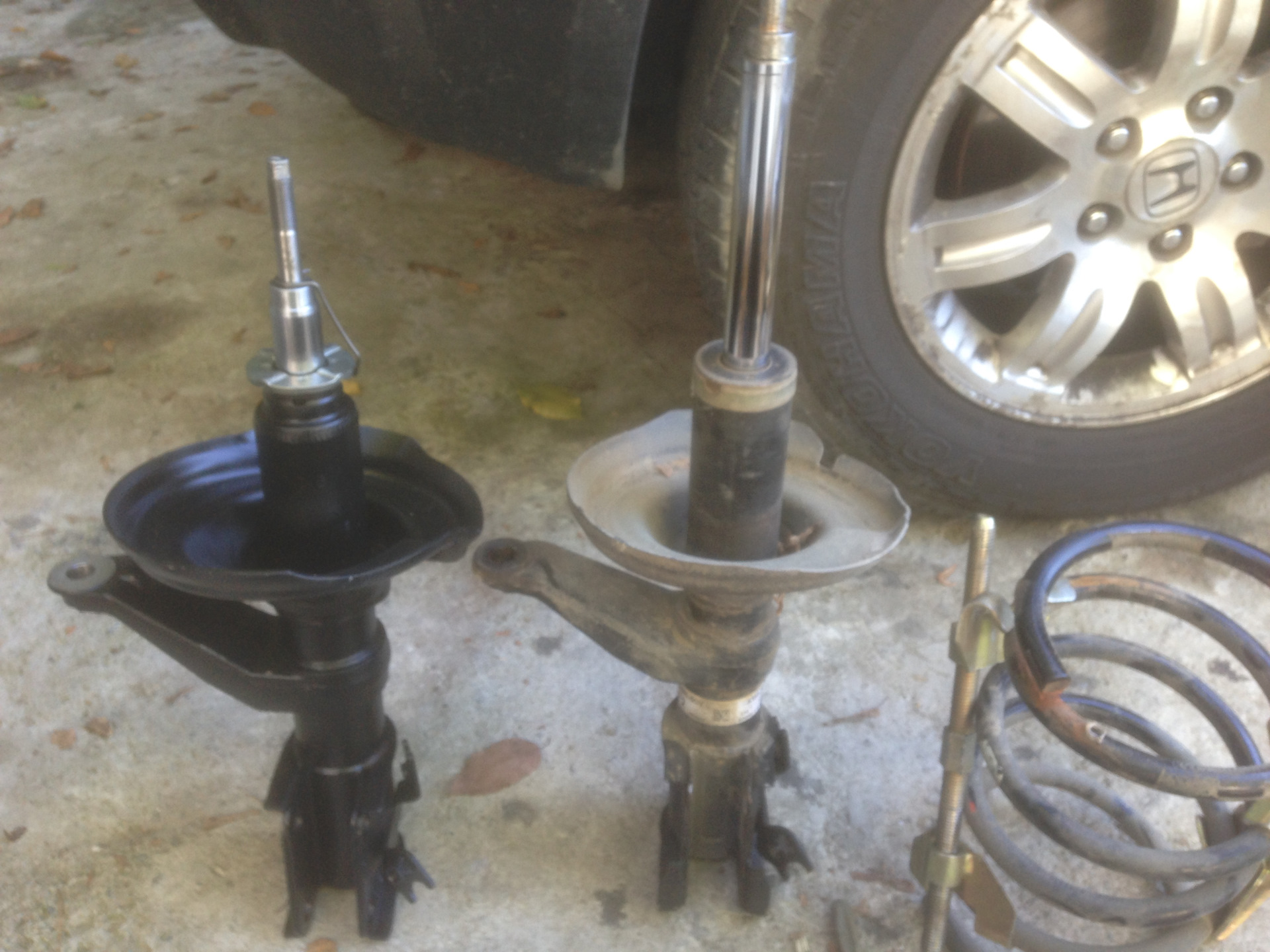 стойки передние своими руками. замена стоек ваз 2109. передние стойки приора. стойки передние своими руками. переборка стоек амортизаторов.