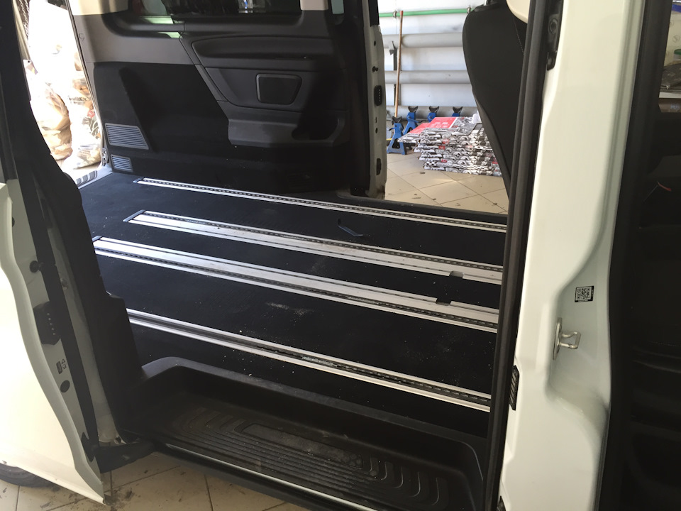 Фото в бортжурнале Mercedes-Benz V-Class (W447)