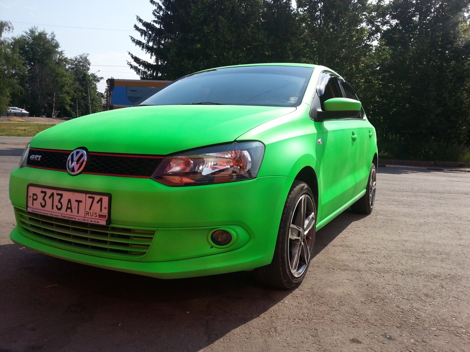 Первые впечатления от Fluorescent Green. — Volkswagen Polo Sedan, 1,6 л ...