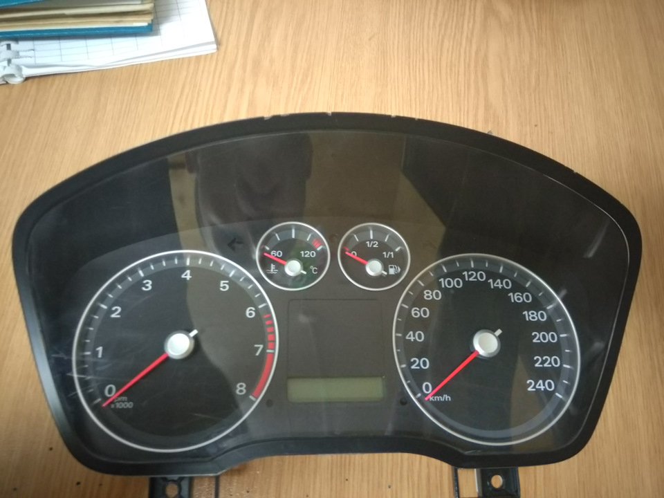 Перепайка приборной панели — Ford Focus II Hatchback, 1,8 л, 2006 года ...