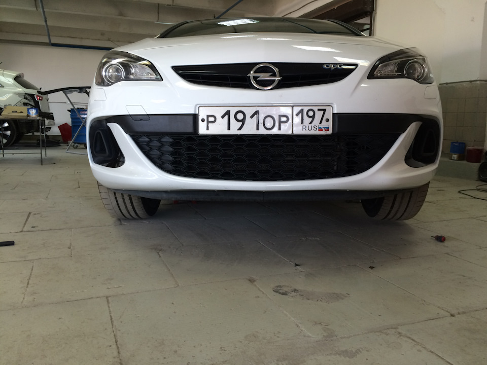 d4b1b0es 960 Как крепить сплиттер к бамперу