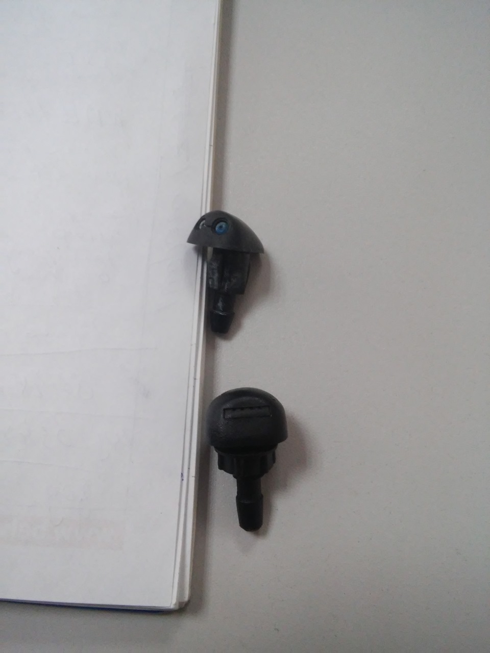 Замена форсунок стеклоомывателя… — Daewoo Nubira II, 1,6 л, 1999 года ...