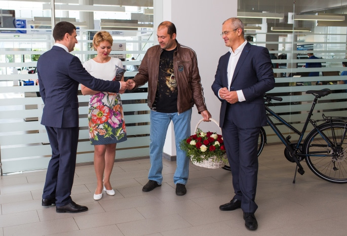 В дилерском центре Volkswagen «АВИЛОН» состоялось торжественное ...