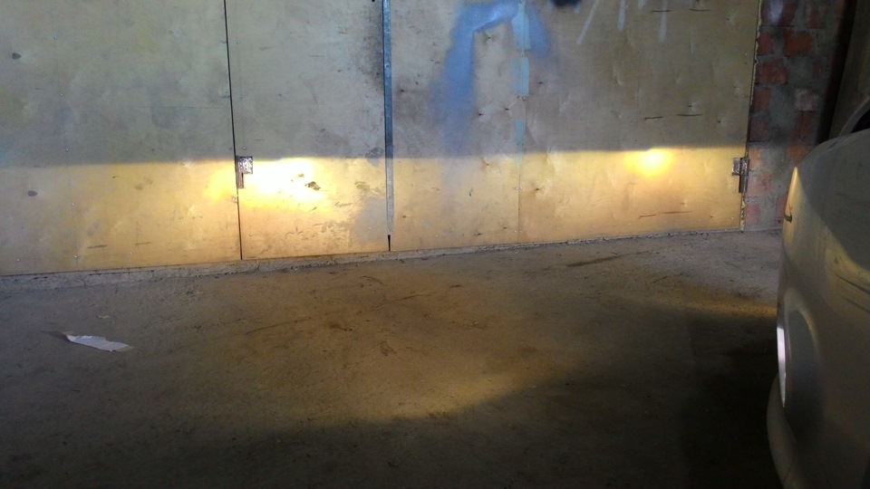 фото как светят птф с би-линзами — Ford Focus III Sedan, 1,6 л, 2012 ...