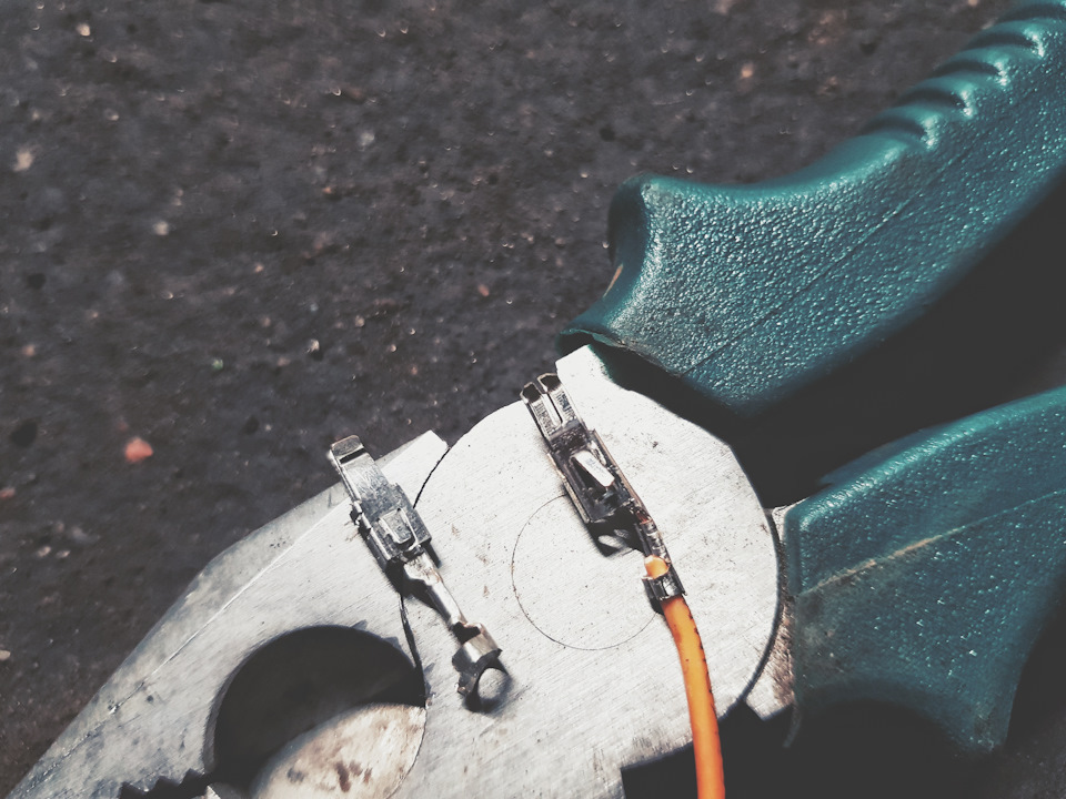 Слева родной, справа подобранный — Skoda Octavia RS A5 Mk2