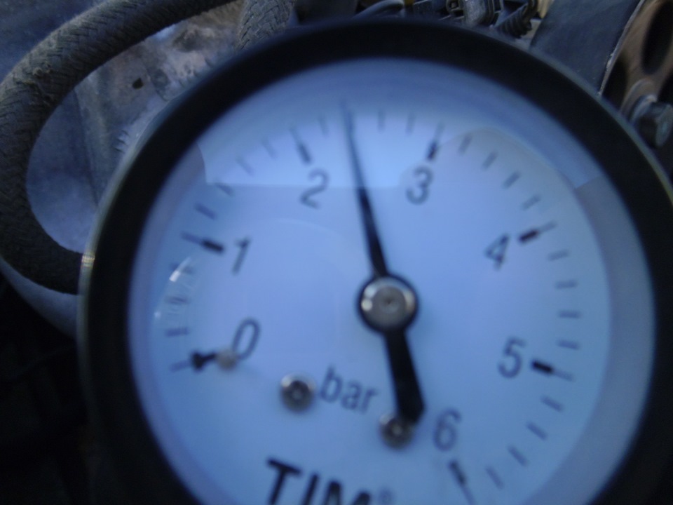 Неровная работа f3r, решил замерить давление в рампе ! — Москвич ...