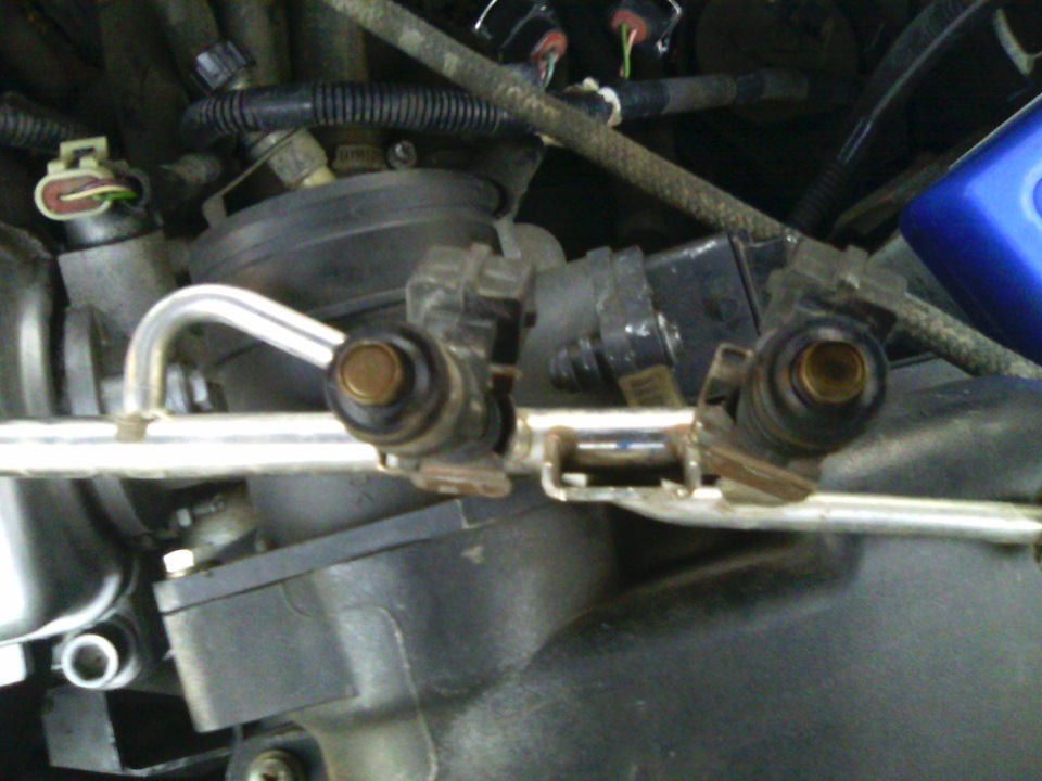 чем чистить форсунки инжектора ваз 2110