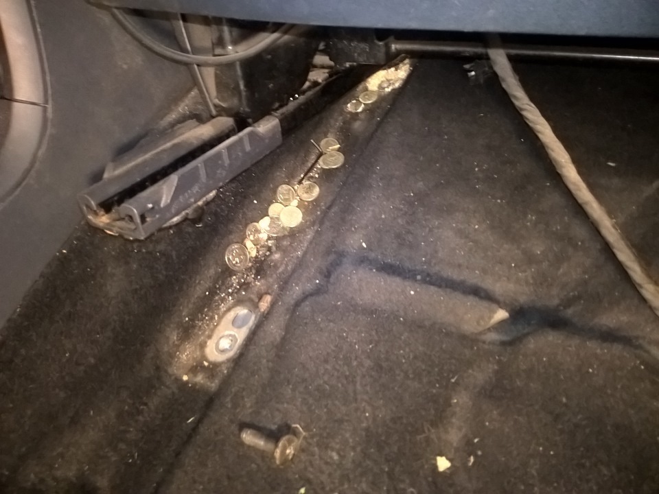 Работает ли подогрев сидений при плюсовой температуре? — DRIVE2