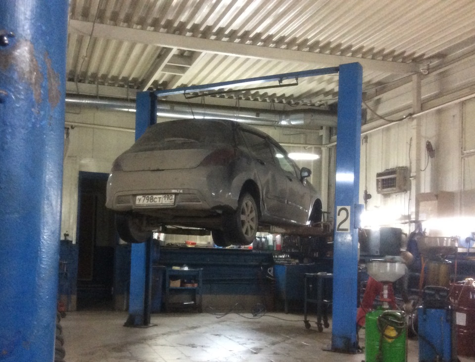 Замена подшипника ступицы. — Peugeot 308 (1G), 1,6 л, 2009 года | визит ...